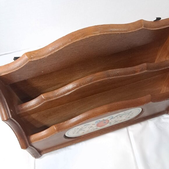 Vintage International MARMALADE Goose Mail Letter Holder organizer wood apple - Picture 6 of 15